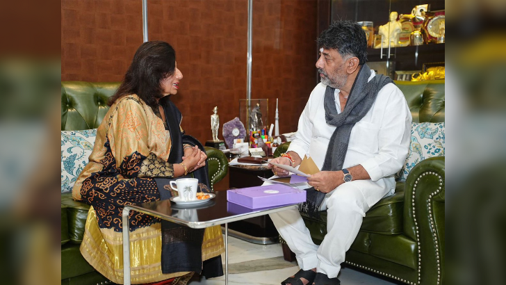 https://salarnews.in/public/uploads/images/newsimages/maannewsimage21102025_152505_Webs 728x410.png